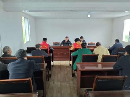 宋晓明到帮扶单位平台村宣讲党的二十届四中全会精神